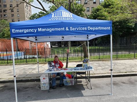 Young NYCHA Residents Learn About NYCHA Careers Through SYEP - NYCHA Now