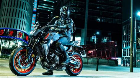 Yamaha Unveils Mt Streetfighter Motorcycle Details Here