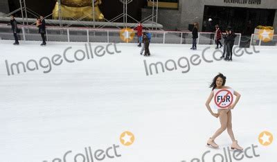 Pictures From Olympic Skater Tai Babilonia Skates Nude For PETA At Rockefeller Center