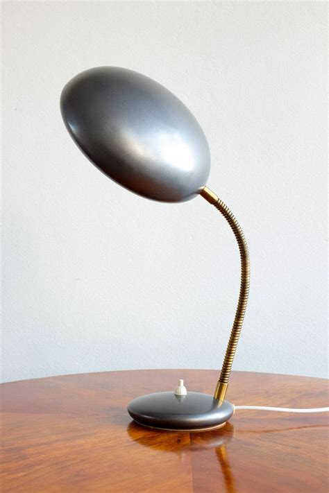 Italian Table Lamp – Renové