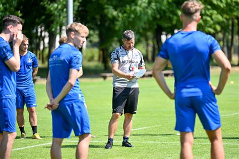 FC Blau Weiß Linz vs PSV Eindhoven Ronivaldo mit Premieren Tor in