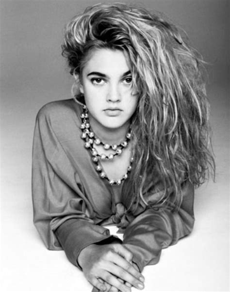 Drew Barrymore As A 90s Style Icon Check Out More Of Drews 90s