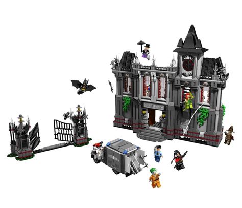 LEGO DC Comics 10937 pas cher Batman l évasion de l asile d Arkham