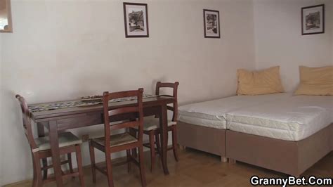 Free Old Granny Fucks Porn Videos XHamster