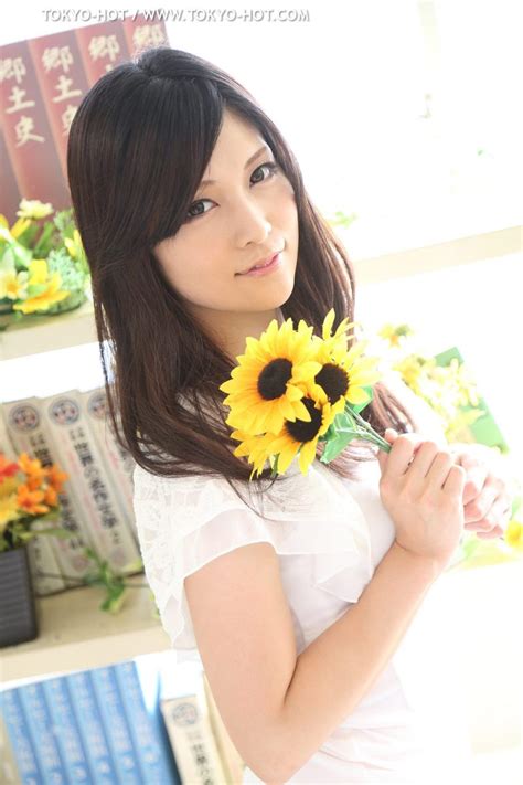 Anri Sugisaki Tokyo Hot E Photos