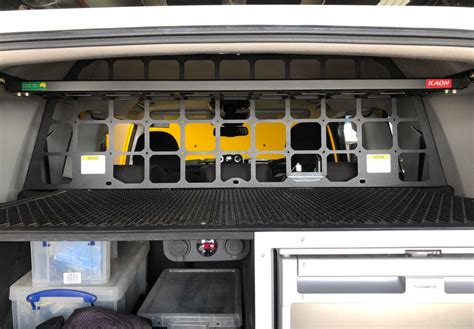 Kaon Light Cargo Pet Barrier And Barrier Shelf To Suit Toyota Fj