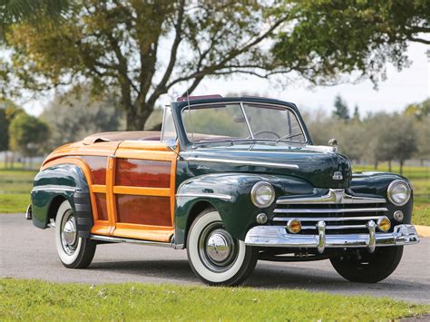 1947 Ford Super Deluxe Sportsman Convertible Amelia Island 2016 Rm