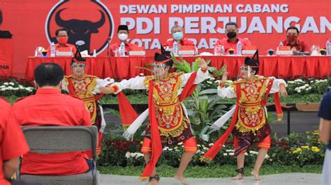 Tari Remo Sambut Kedatangan Megawati Pdi Perjuangan Jawa Timur