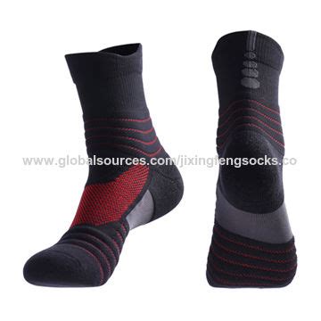 Buy Wholesale China Wholesale Basketball Players' Elite Socks Custom ...