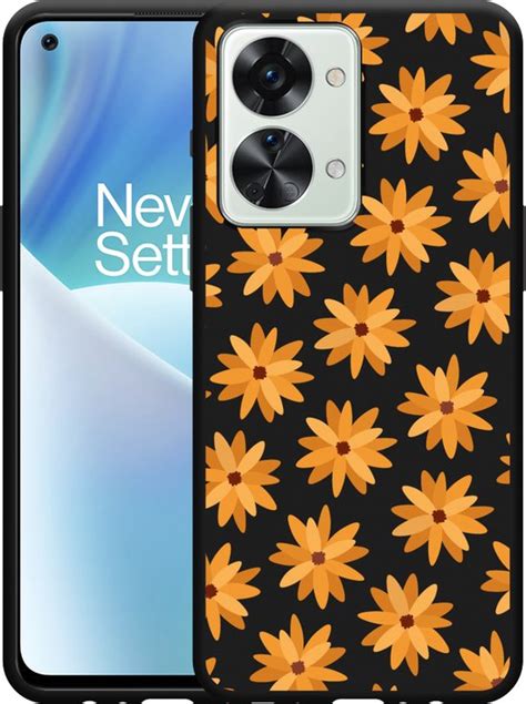 Cazy Hoesje Zwart Geschikt Voor OnePlus Nord 2T Oranje Bloemen Bol