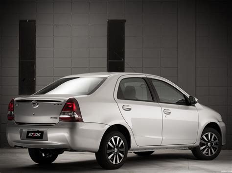 Fotos De Toyota Etios Platinum Sedan