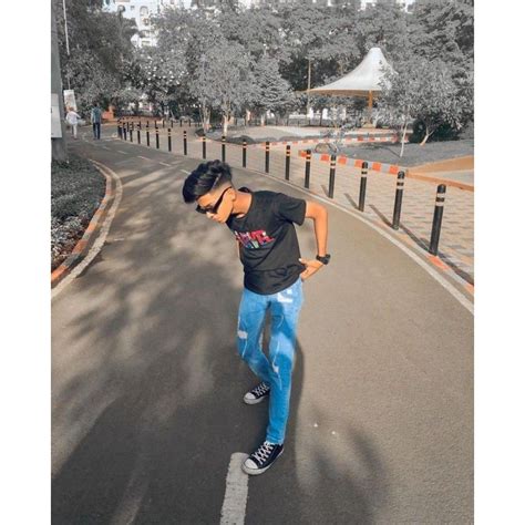photo poses  boy boy poses fashion models men male models