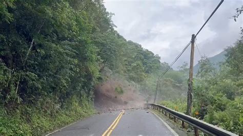 太平山遊樂區土石坍方 雙向道路阻斷228人受困｜東森新聞：新聞在哪 東森就在哪裡