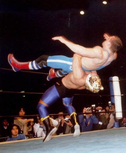 Dynamite Kid Vs Tiger Mask (NJPW, 1-1-1982) Tape Machines Are Rolling ...