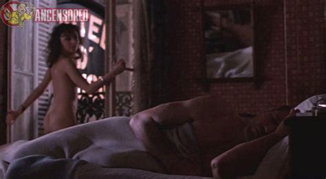 Naked Maria De Medeiros In Henry June