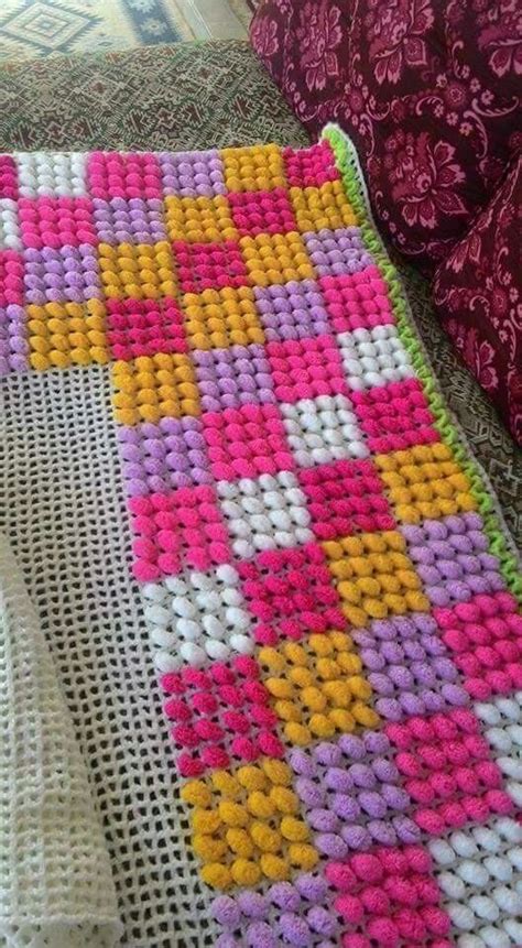 Pin By Елена On Вышивка на пластиковой канве Braided Rug Diy Braided Rag Rugs Diy Rug