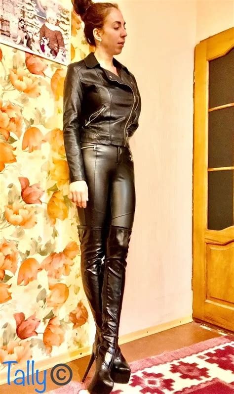 Tally In Sexy Black Leather 5 Nude Pics XHamster