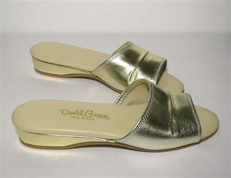 Vtg Daniel Green Metallic Gold Slip On Slide Slippers Gem