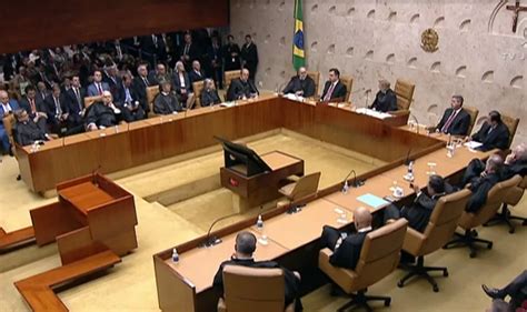 STF retoma nesta sexta julgamento de recurso sobre revisão da vida