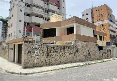 Casas piscina à venda no Meireles em Fortaleza Chaves na Mão