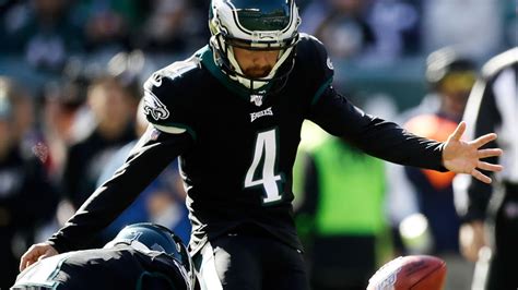 Eagles sign kicker Jake Elliott to five-year extension