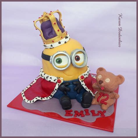 King Bob Minion - CakeCentral.com