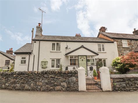 Dove Cottage Llanfair Talhaiarn Abergele Self Catering Holiday