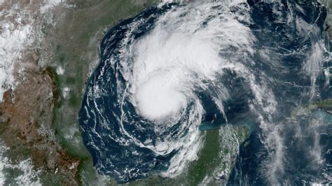 Beryl Slowly Reorganizing Over The Gulf Of Mexico Yale Climate