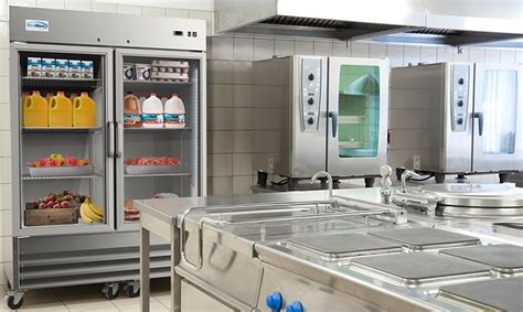 What Are Commercial Refrigerators? Industrial Fridges Information