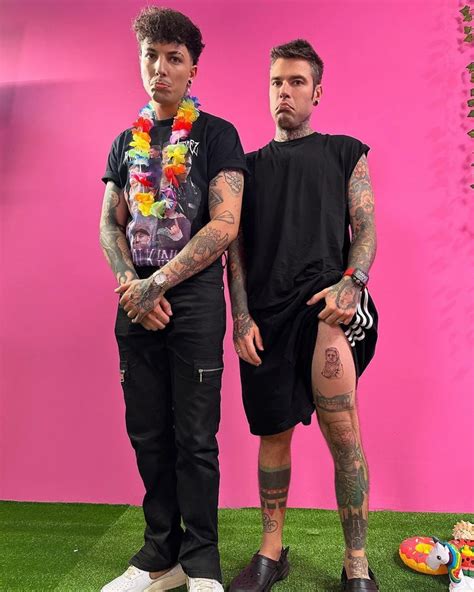 Fedez Il Talento Per Le Liti Continue Con Amici Con Cui Forse Fa