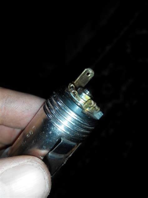 Предохранитель прикуривателя 2 — Toyota Carina (7G), 1,8 л, 2000 года ...