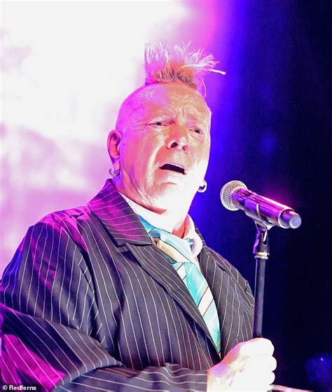 Sex Pistols Guitarist Steve Jones Reveals He Hasn T Spoken To His Former Bandmate John Lydon