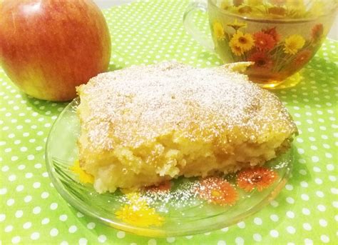 Бисквит с яблоками - рецепт приготовления