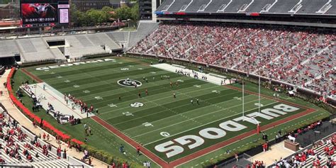 University of Georgia Stadium | Legalgamblingusa.com