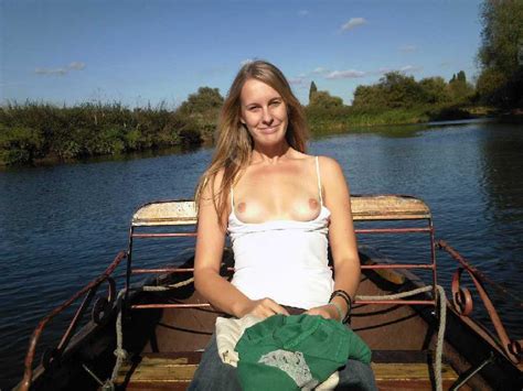 Flashing Wives Amateur Wife Pics In Public