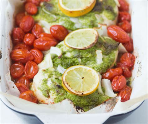 One Pan Arugula Pesto Baked Chicken With Roasted Tomatoes Paleo