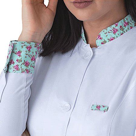 Jaleco Feminino Gabardine Branco Manga Longa Gola Padre E Estampas