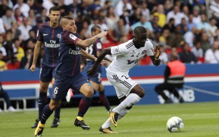 Cómo juega Tanguy NDombélé el todo terreno del Olympique de Lyon