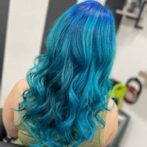 50+ Eye-Catching Royal Blue Hair Color Ideas For Any Hair Length