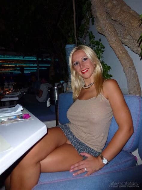 Bikini Model Stella AI Enhanced RandomSummer Topaz Faceai Enhance X Porn Pic