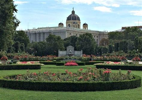 Why the Ringstrasse in Vienna Covers Half Of Your Sightseeing