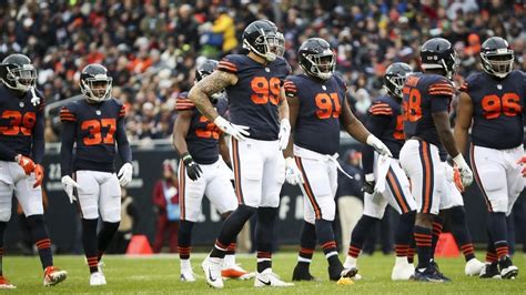 Critic Argues Hard That Chicago Bears Defense is Doomed