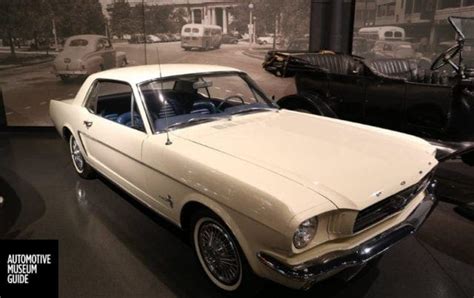 The National Museum of Transportation - Automotive Museum Guide