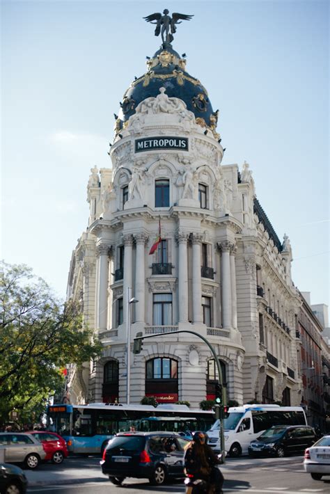 Metropolis Building Madrid - Entouriste