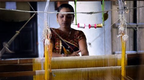 National Handloom Day 2023 Theme History And Significance India Today