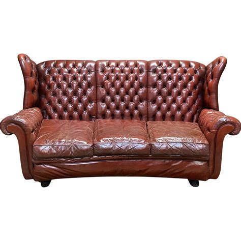 Chesterfield Sofa 3-seater vintage red leather Chesterfield sofa, 1970