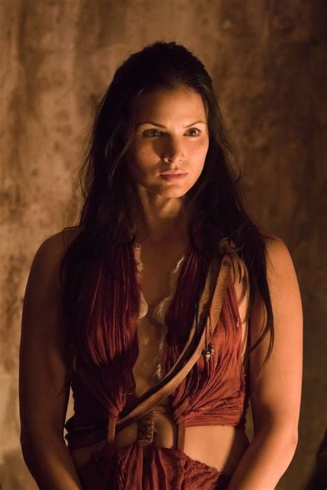 Foto De Erin Cummings Foto Erin Cummings Katrina Law SensaCine