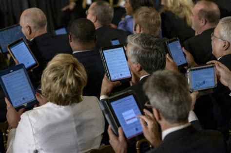 Caen Las Ventas De Tabletas En El Mundo Swi Swissinfo Ch