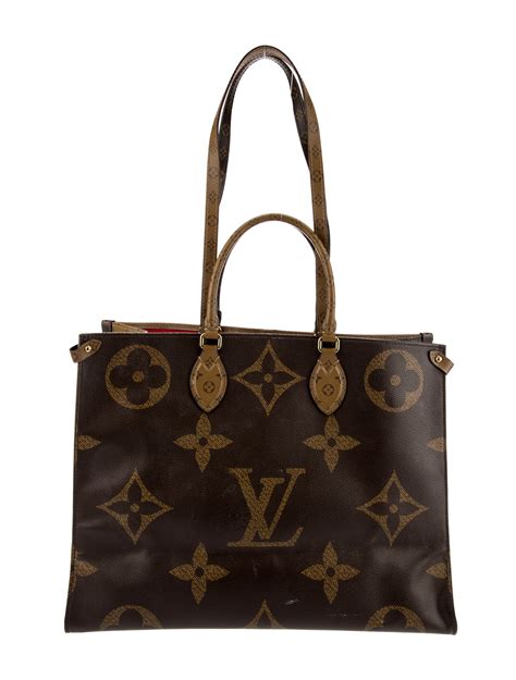 Louis Vuitton Monogram Giant Reverse Onthego Gm Brown Totes Handbags Lou818213 The Realreal