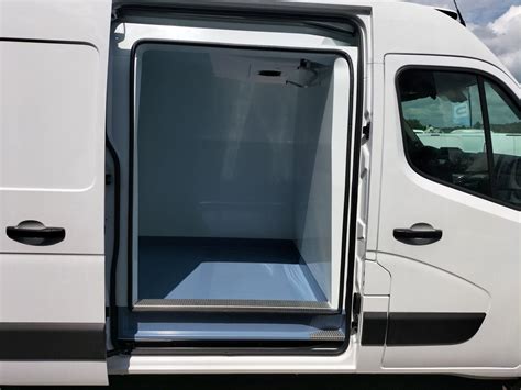 Fourgon Renault Master Fourgon Frigorifique 3 5 L2H2 2 3 DCI 145CH